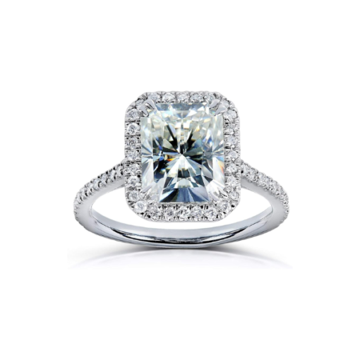 Radiant-cut Moissanite